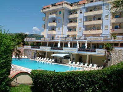 Aparthotel Panorama 3*
